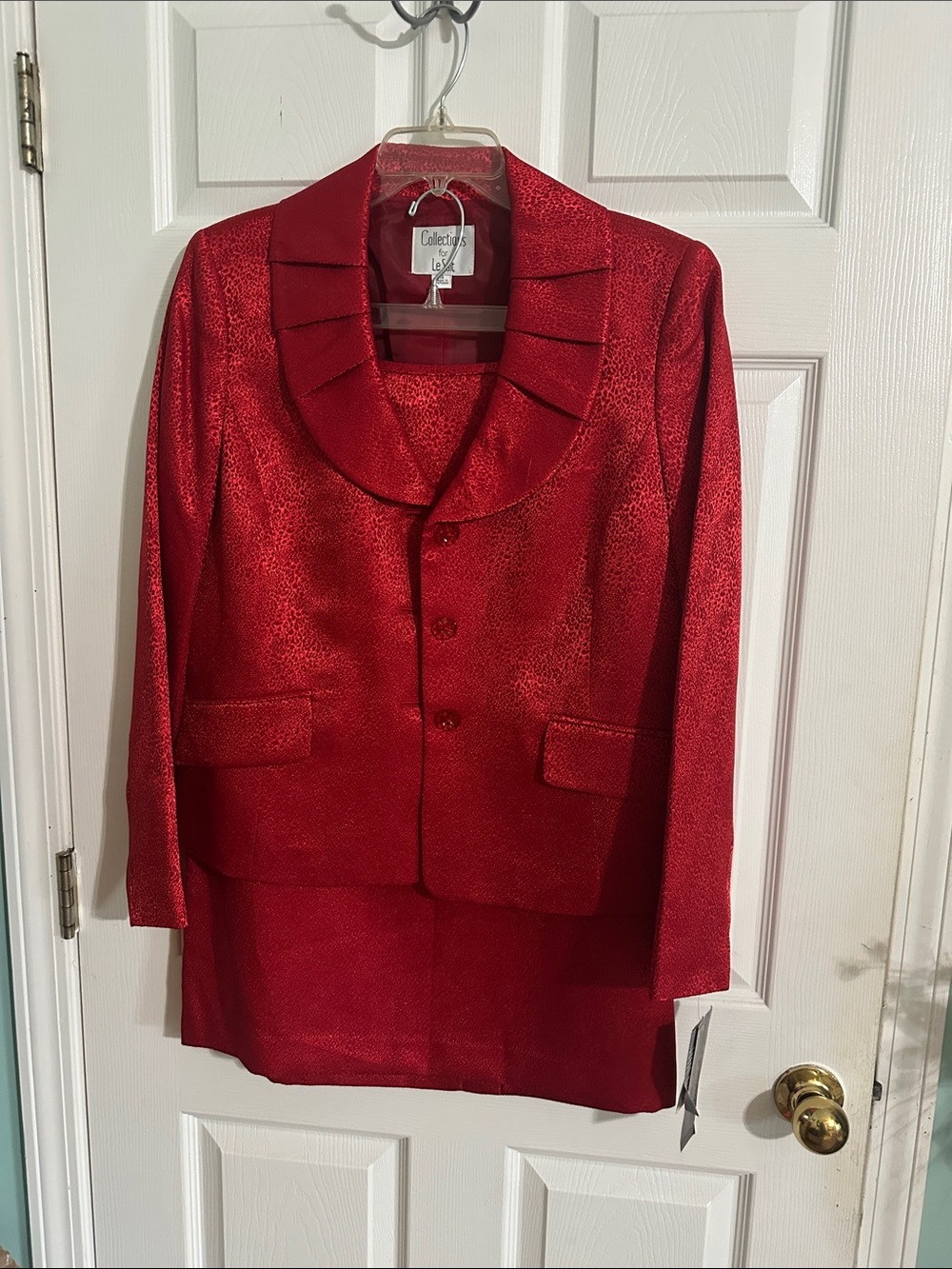 Le Suit Red Women's Blazer and Skirt Set